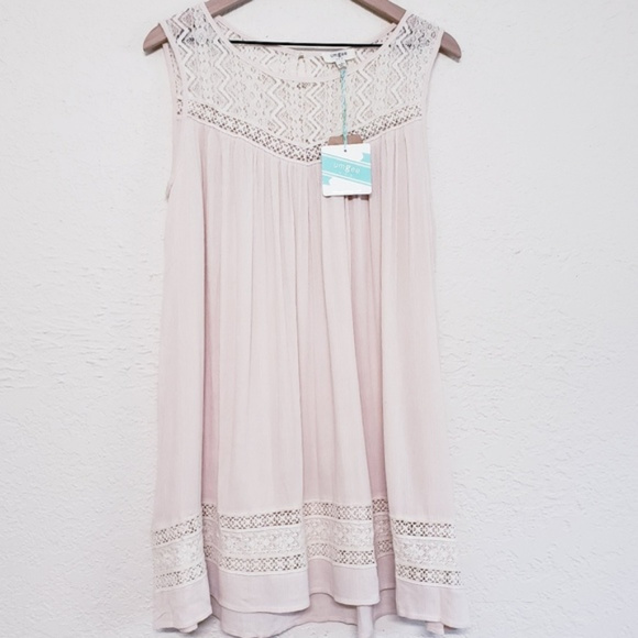 Umgee Tops - Umgee NWT lace boho babydoll sheer tunic top Small